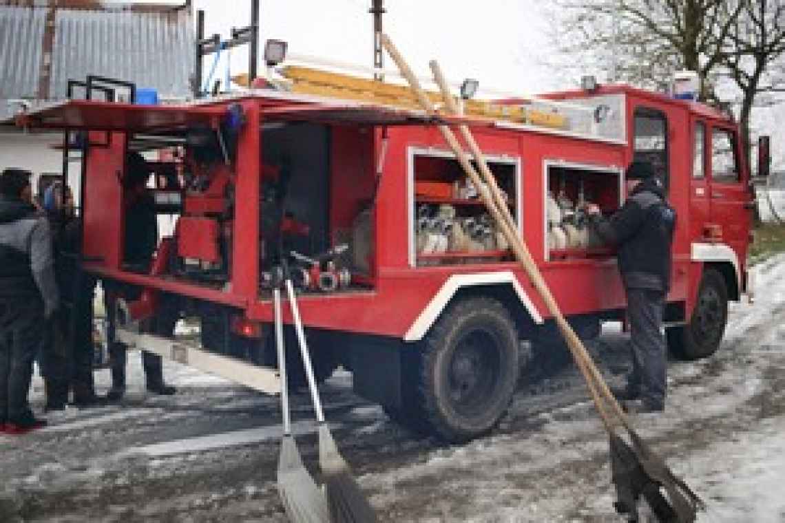 Leciwy Star 200 rozpoczyna służbę w OSP Piotrowice