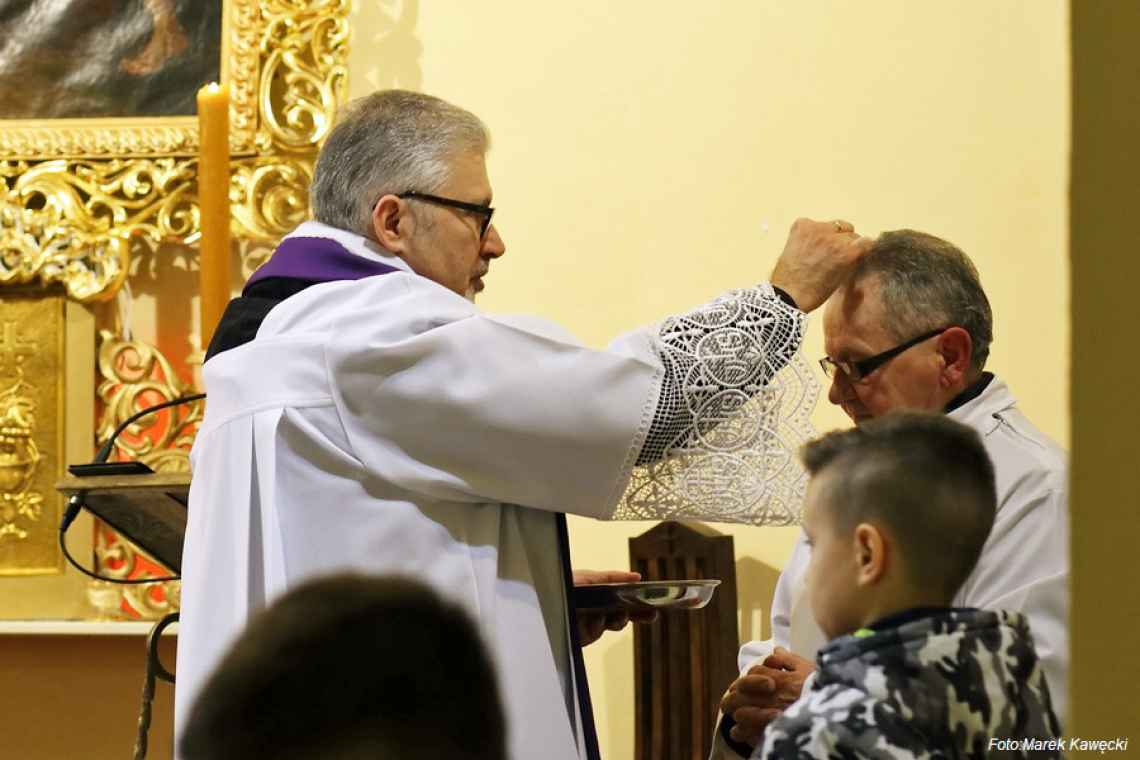 Początek Wielkiego Postu. Rekolekcje w Parafii Dygowo