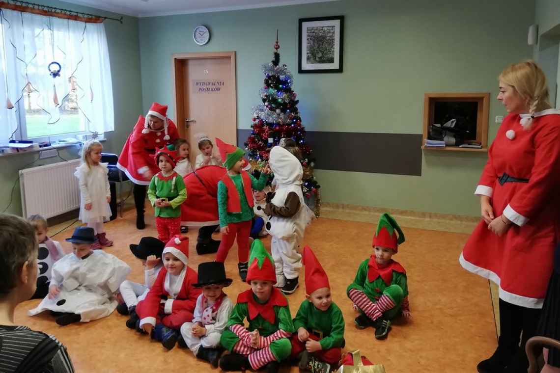 Świąteczny występ przedszkolaków w Piotrowicach