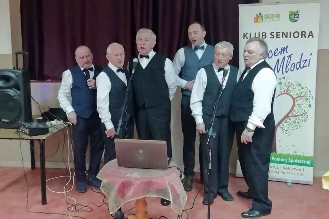 Dzień Kobiet w klubie seniora „Sercem Młodzi”