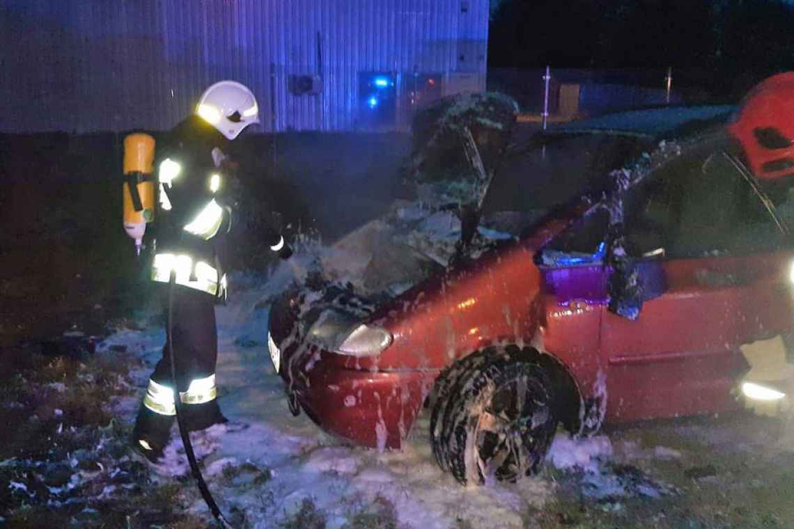 Pożar auta w Stojkowie