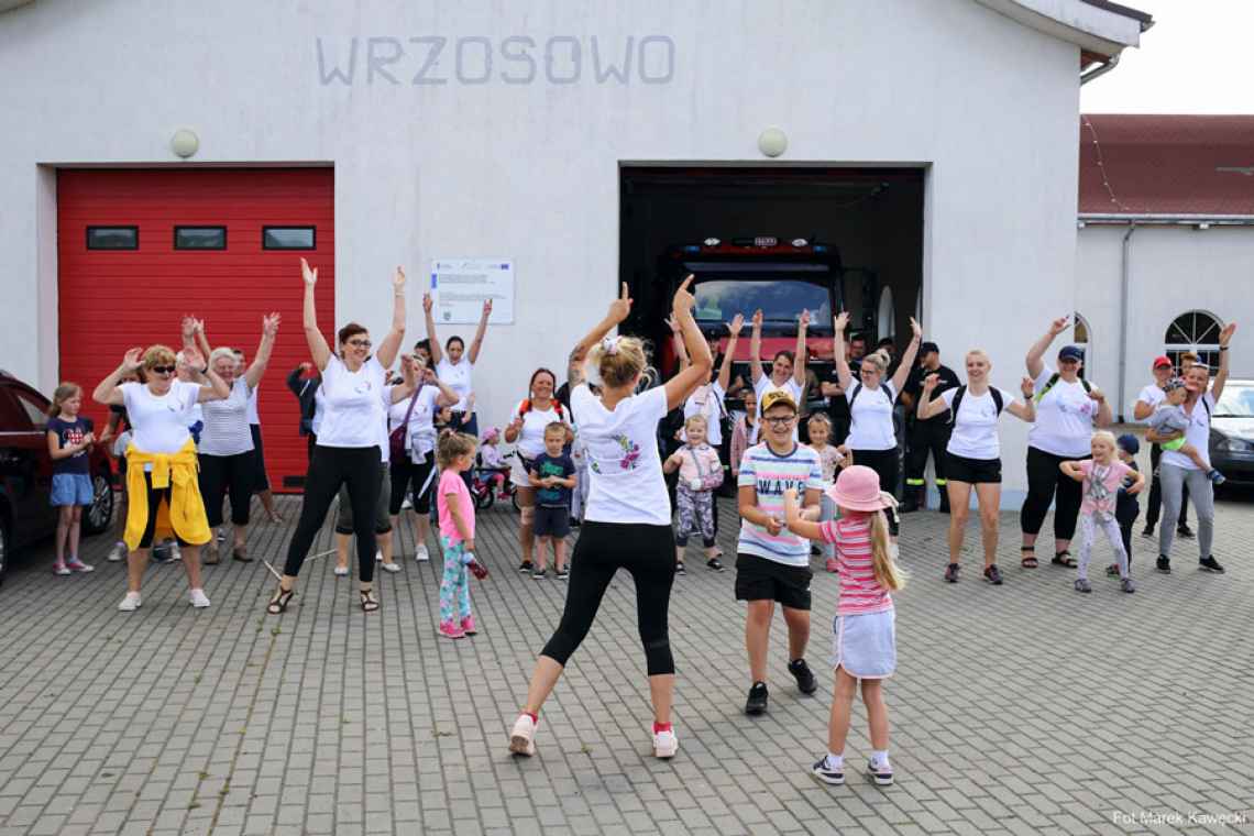 Sprzątanie Wrzosowa w rytmie zumby