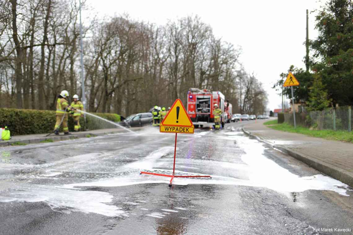 Wrzosowo. Uderzył w tył skręcającego porsche 